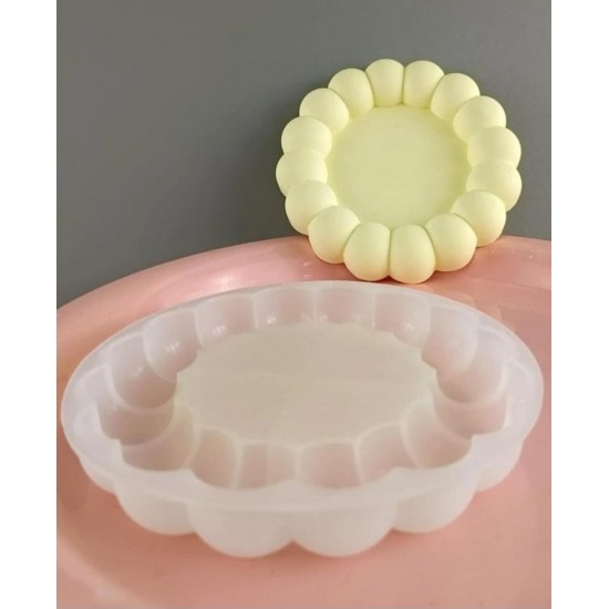 Transparent round shape mold 
