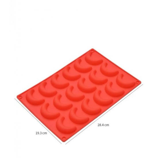 Red crescent template 
