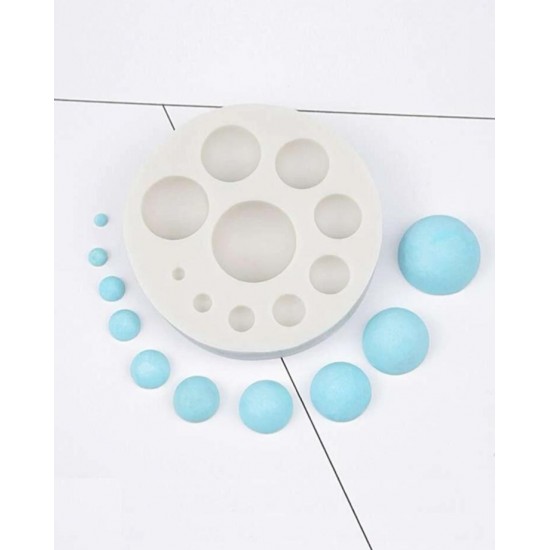 One-piece round cake mold 