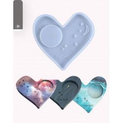 Heart mold with transparent stars and crescent 