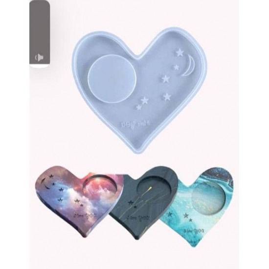 Heart mold with transparent stars and crescent 